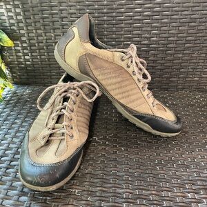 GEOX RESPIRA Leather Breathable Men’s Low Profile Shoe Size 11 Sneaker Runners